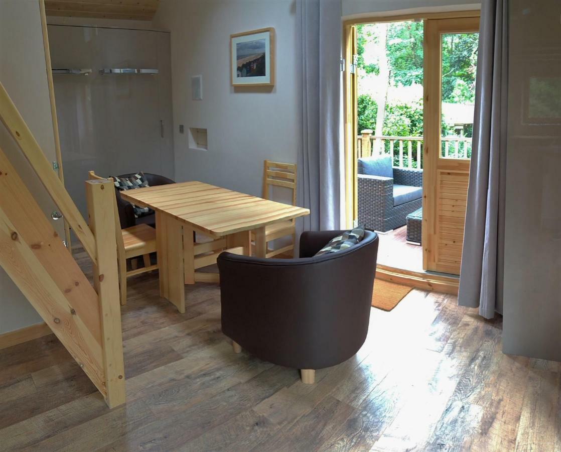 Alum Chine Log Cabin Villa Bournemouth Dış mekan fotoğraf